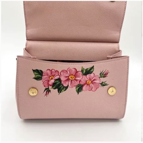 Dolce &Gabbana - Picture 2 of 10